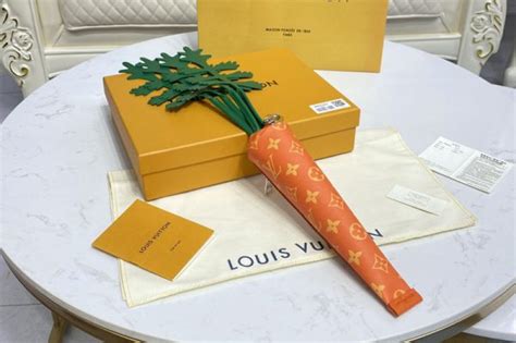 lv carrot bag price|LOUIS VUITTON Monogram Carrot Pouch Orange.